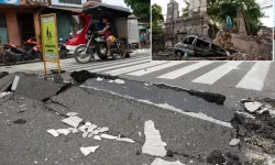 Filipinler Kabusu Yaşıyor: 6.9’luk Deprem Can Aldı, Taal Yanardağı Patladı!