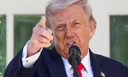 Trump, Çin’e Gümrük Vergisini Yükseltti