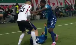 Zeki Yavru Yerdeydi, Legia Kaptanı Şoke Etti! Bu Hareket Pes Dedirtti