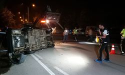 Adana'da dere yatağına devrilen otomobildeki 2 kişi öldü