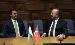 Bakan Çavuşoğlu, AB Komisyonu Üyesi Johansson ve Pakistanlı mevkidaşı Zardari ile görüştü