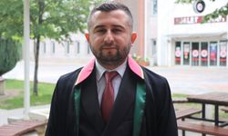 Isparta'da sahipsiz köpekten kaçan Rabia Kallı'ya çarparak ölümüne neden olan sürücü hakim karşısında