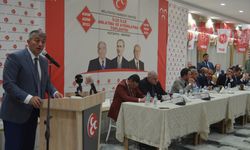 MHP heyeti Kütahya'da "Adım Adım 2023 İlçe İlçe Anlatma ve Aydınlatma" programı düzenledi