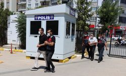Kilis'te 10 yıl önce toprağa gömülü bulunan 3 cesetle ilgili baba ve oğlu tutuklandı