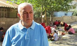 Gaziantep'te binlerce işçi biber temizleyerek aile bütçesine katkı sağlıyor