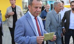 CHP'li Belediye Başkanı Özcan, HDP’ye kına gönderdi
