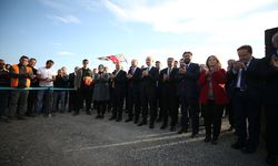 Bakan Karaismailoğlu Balıkesir Kuzeybatı Çevre Yolu Temel Atma Töreni'nde açıklamalarda bulundu