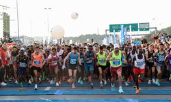 44. İstanbul Maratonu'nu kadınlarda Sechale Dalasa kazandı