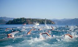 17. Uluslararası Arena Aquamasters Yüzme Şampiyonasını başladı