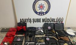 Samsun'da bir araçta 10 silah ekipler tarafından bulundu: 4 zanlı yakalandı