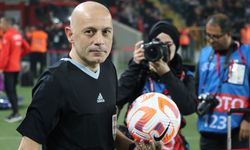 Cüneyt Çakır, 589 maçla kariyerini noktaladı