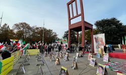 İranlılar BM Cenevre Ofisinin önünde hükümet karşıtı protesto gerçekleştirdi