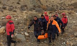 Av için Erzurum'a gelen kişi dağda kalp krizi geçirdi