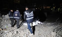 Enkazdan 'çığlık sesi geldi' ihbarı harekete geçirdi
