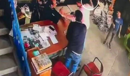 Esnaf kavgasında korkunç olay: Kafasına çekiçle vurdu!