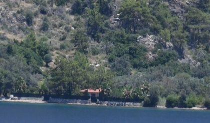 Şahan Gökbakar’ın Marmaris’teki Kaçak İskelesi Yerle Bir Edildi!