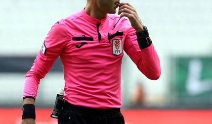 Altay-Eskişehirspor Maçının Hakemine Bıçaklı Saldırı Şoku!