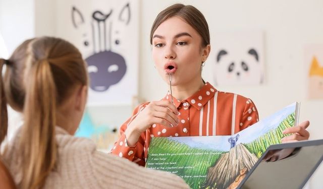 Kekemelik ve peltekliğe son veren konuşma terapisi