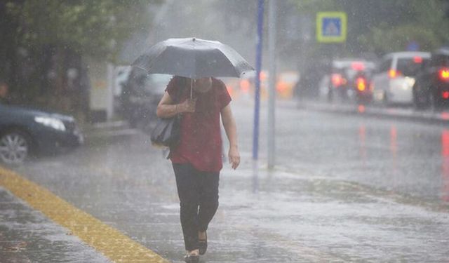 Meteoroloji'den Sağanak Yağış Uyarısı! Türkiye Genelinde Hava Durumu Tahminleri (17 Ağustos 2025)