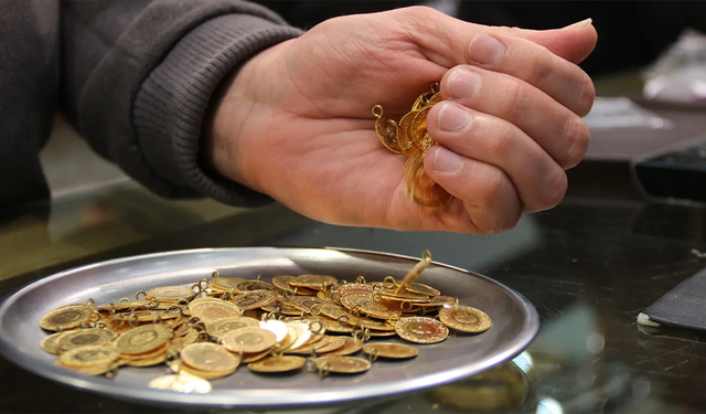 Altın fiyatları ne durumda? Gram, çeyrek, yarım ve tam altın fiyatları (19 Nisan 2025)