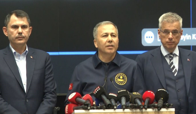 6,2’lik depremin ardından 127 artçı oldu,12 bina tahliye edildi