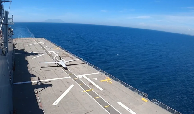 Bayraktar TB3’ten TCG Anadolu’ya başarılı test