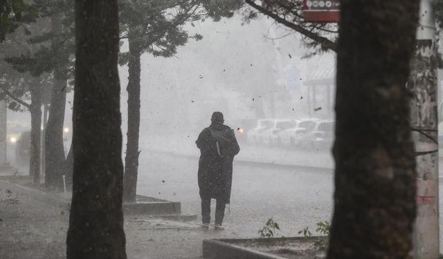 Ankara Valiliği'nden fırtına uyarısı