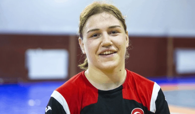 Milli güreşçiden altın madalya