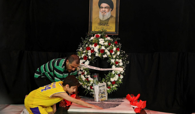 Lübnan'da Hizbullah'ın Liderleri Anıldı: Direnişe Vefa Mesajı Yükseldi