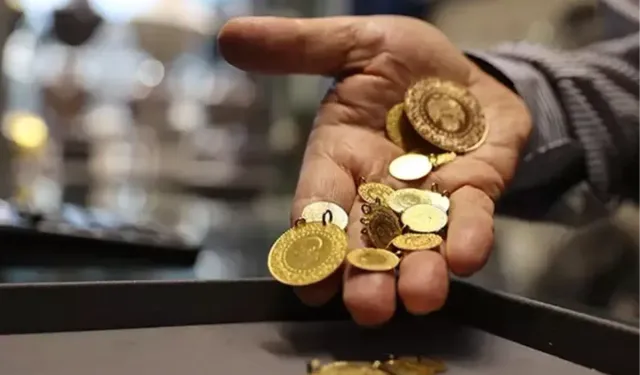 Altın Fiyatları Uçuşa Geçti! Trump’ın Vergi Resti ve FED Sinyali Piyasayı Sarstı