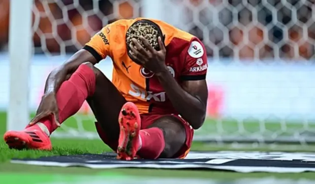 Osimhen’e Ne Oldu? Bandajlı Ayağı ve O Sahada Çekilen Fotoğraf Olay Yarattı!