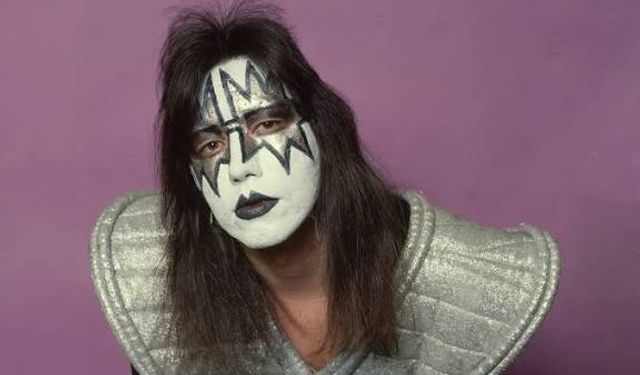 Kiss'in gitaristi Ace Frehley Yaşamını Yitirdi