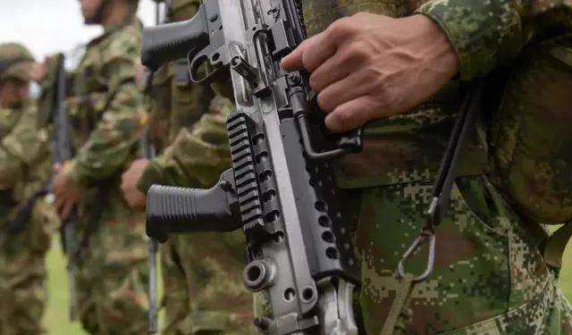 İngiltere’den tartışma yaratan karar: HTŞ artık terör listesinde değil!