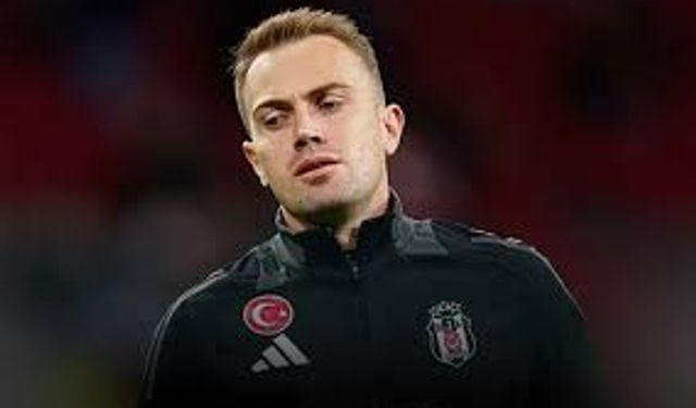 Beşiktaş'ta Mert Günok Krizi Yaşanıyor!