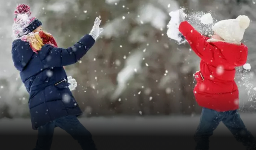 Hangi il ve ilçelerde okullarda kar tatili var? Valilikler açıkladı... ☃️