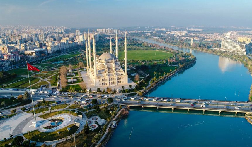 AKDENİZ
Parçalı ve az bulutlu geçeceği tahmin ediliyor.