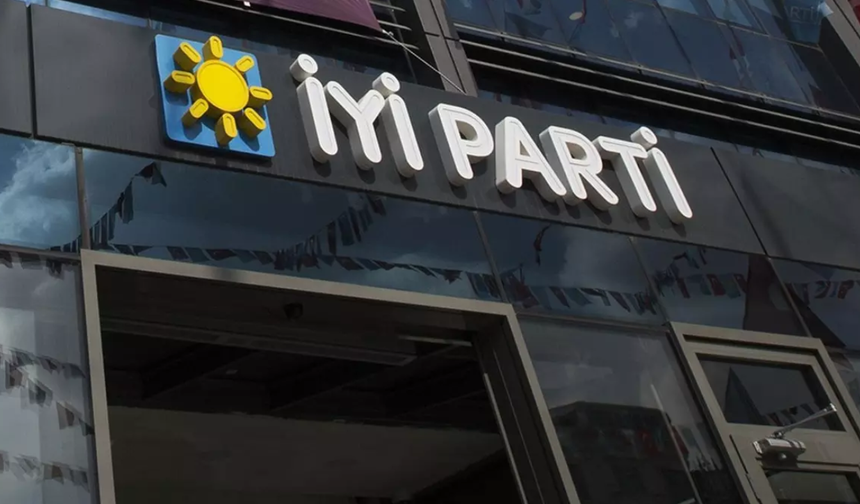 İYİ Parti'li başkan görevden alındı