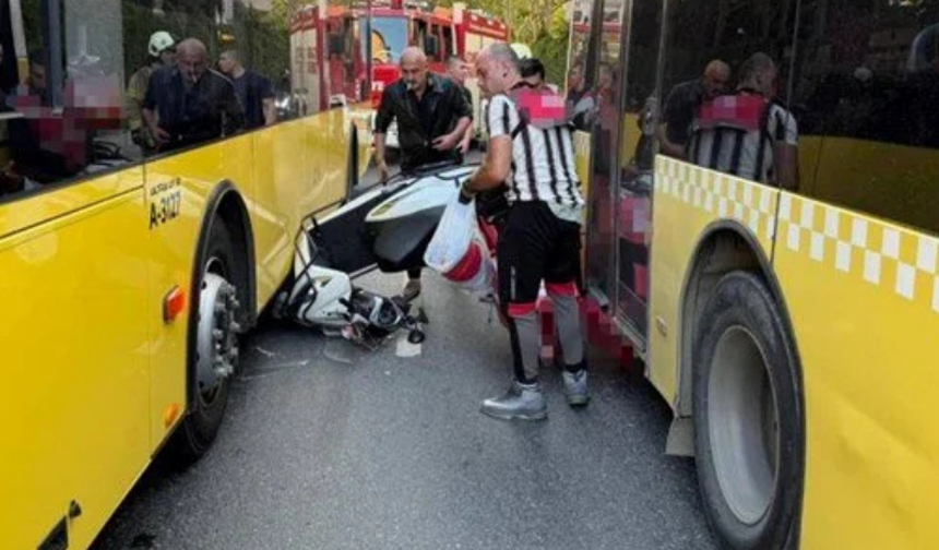 Motosiklet, İETT otobüsünün altında kaldı!