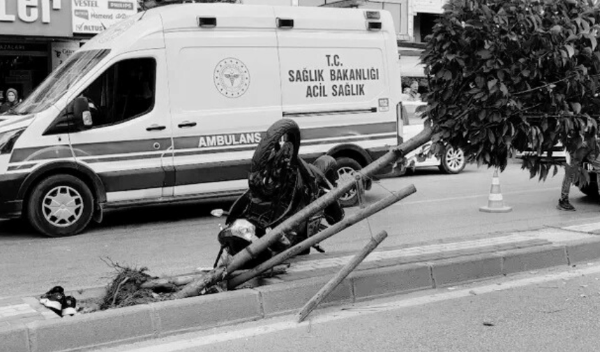 Bursa Gürsu'da Motosiklet Kazası: 1 Ölü, 2 Ağır Yaralı