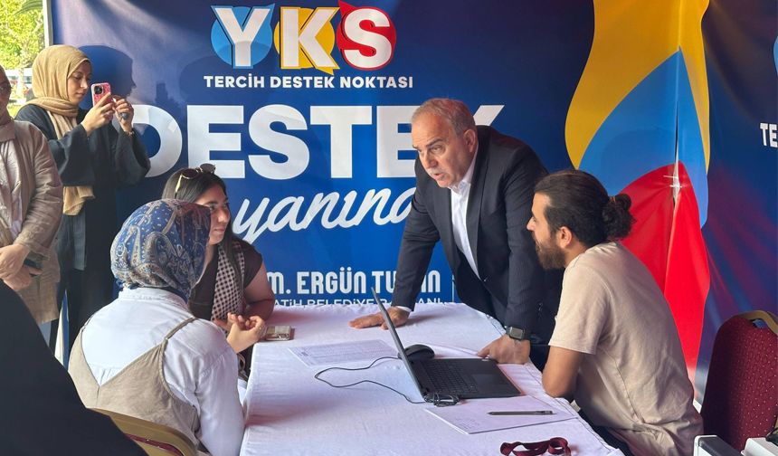 Fatih Belediyesi’nden Üniversite Adaylarına Tercih Desteği