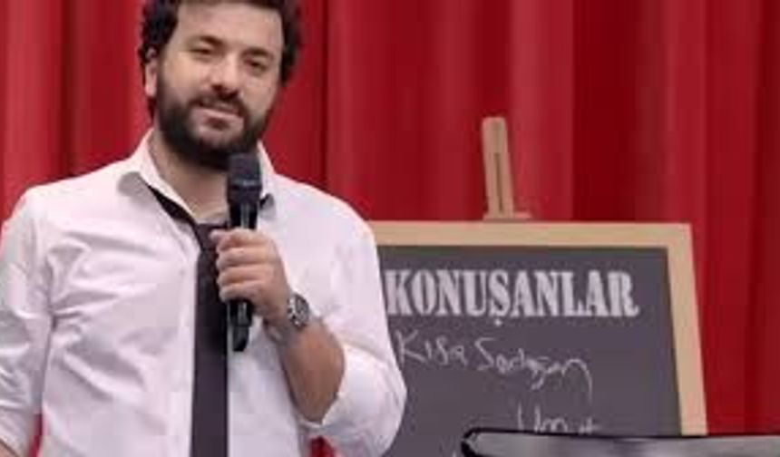 Hasan Can Kaya Yeni Aşkıyla Bodrum'da Tatilde Görüntülendi