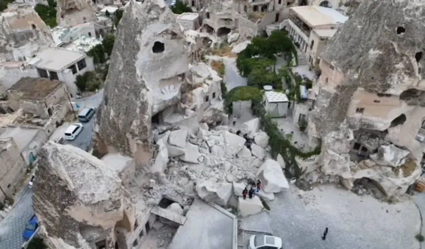 Kapadokya’da Milyonlarca Yıllık Peribacası Yıkıldı!