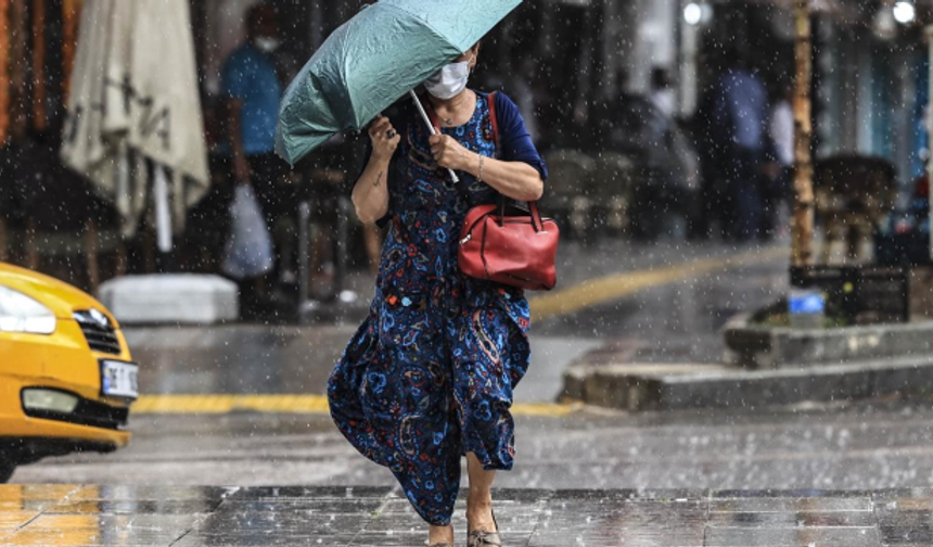 Salı Günüyle Birlikte Hava Tersine Dönüyor! İstanbul, Ankara ve İzmir’de Yağış Alarmı Verildi