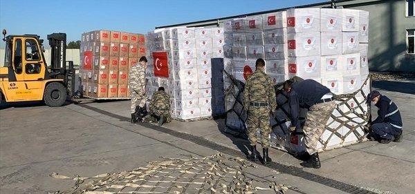 Türkiye'den Gazze'ye insani yardım!44