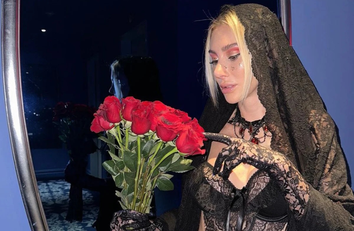 şeyma subaşı cadılar bayramı5