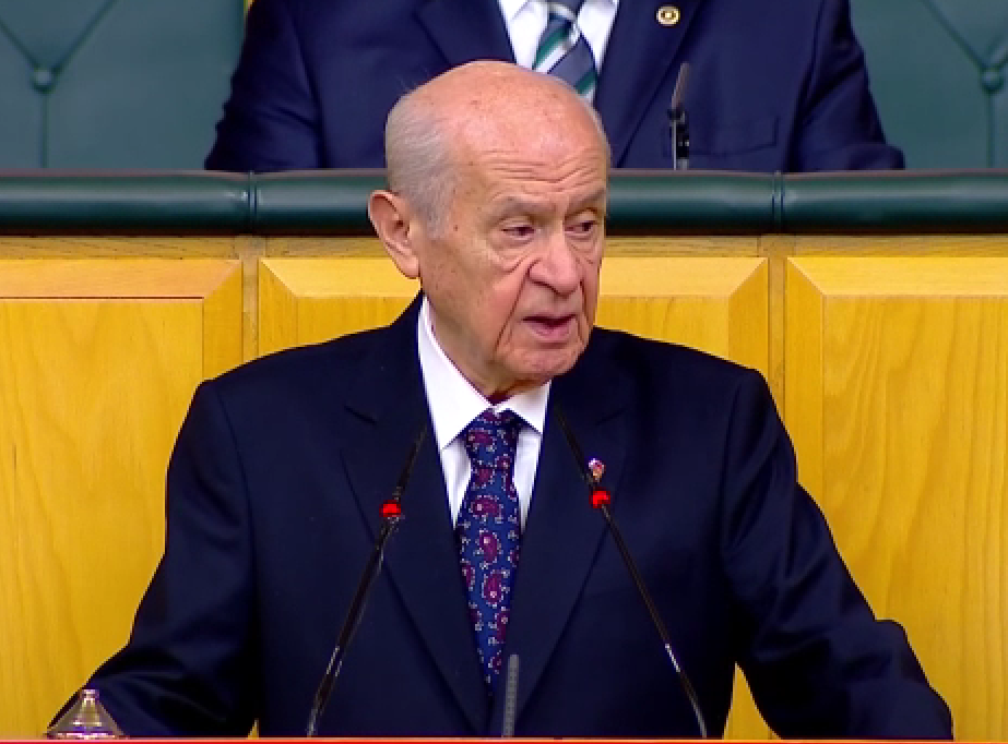 Devlet Bahçeli'den anneler günü mesajı