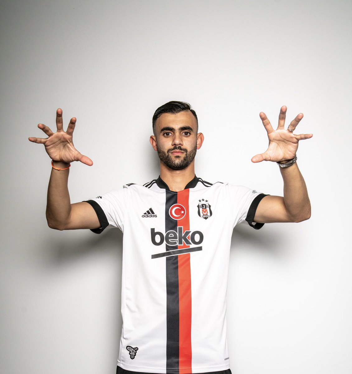 Ghezzal Derbide Oynayacak Mı