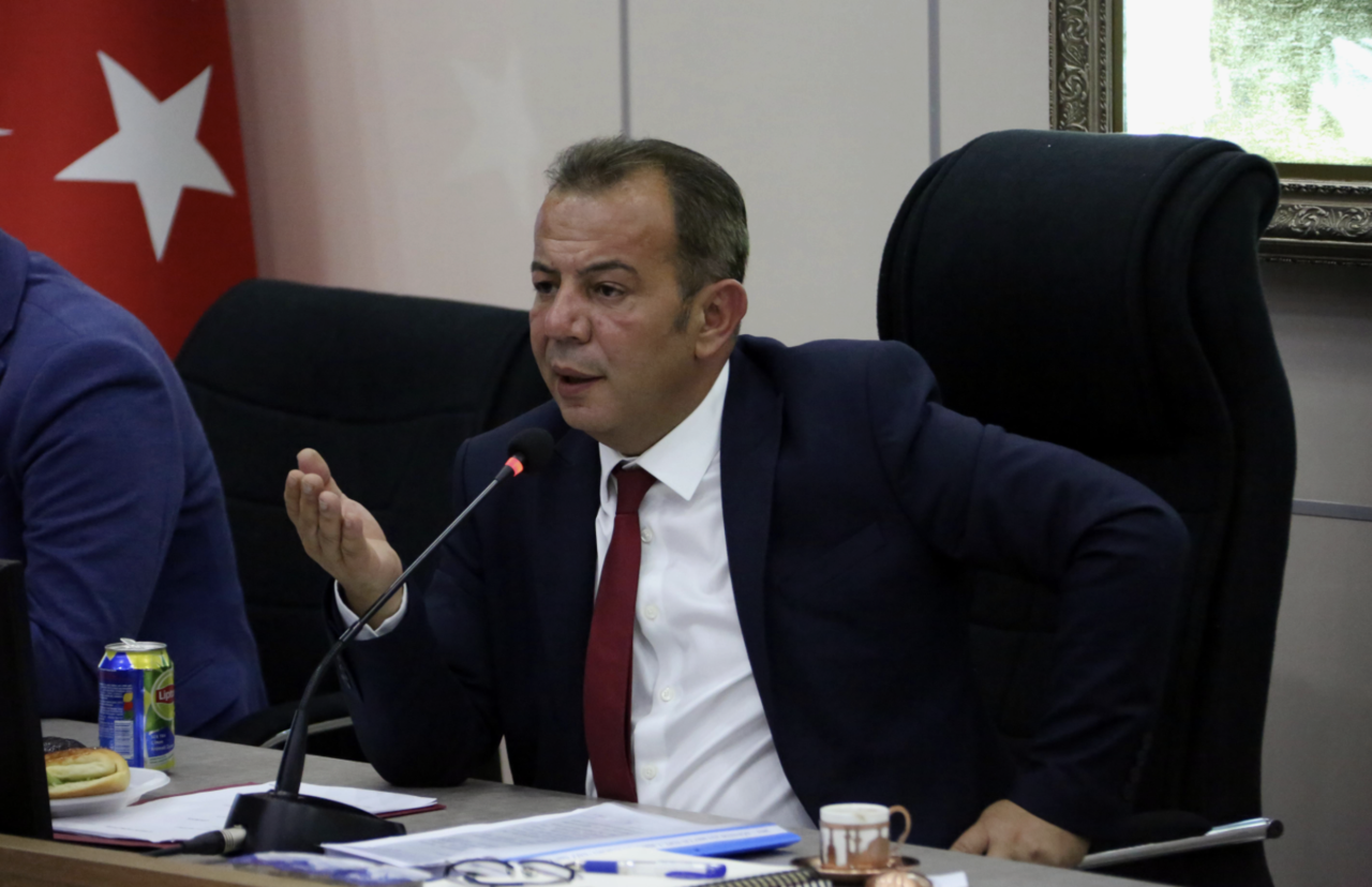 Tanju Ozcan-1