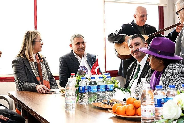 AK Parti adayı Çankırı: Konak İzmir'in kalbi Güneş gibi parlayacak'