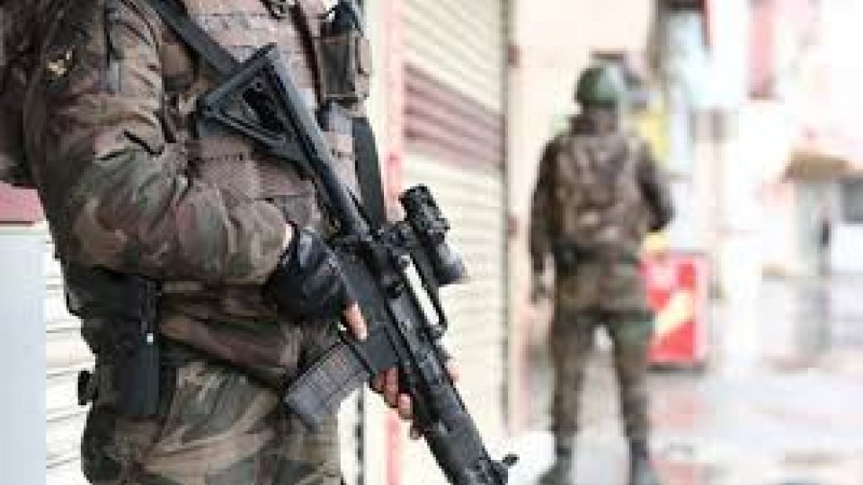İç işleri bakanı duyurdu : Kafes-42 operasyonunda 12 kişi yakalandı!